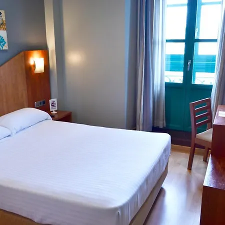 Alda Palacio Valdés Hotel 3*