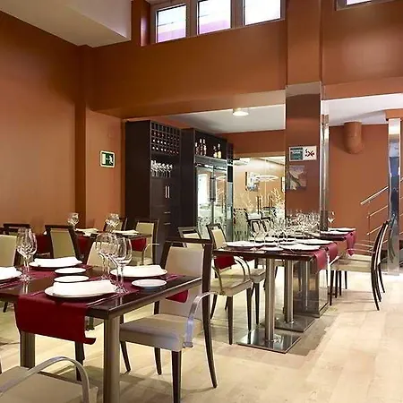 Отель Alda Palacio Valdes 3*