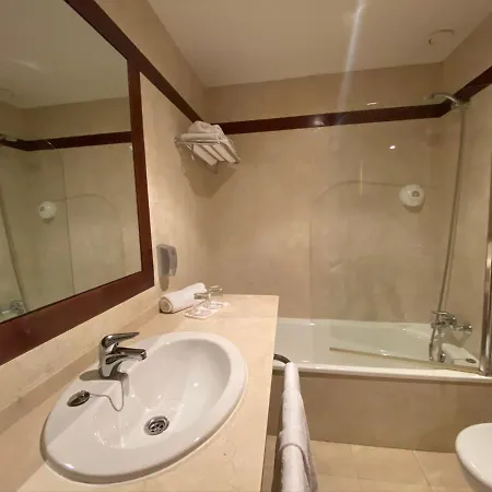 Alda Palacio Valdes 3*