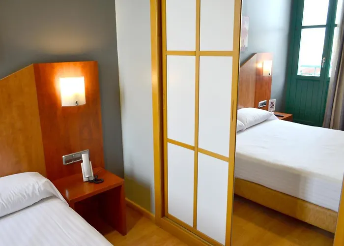 Alda Palacio Valdés 3* Avilés