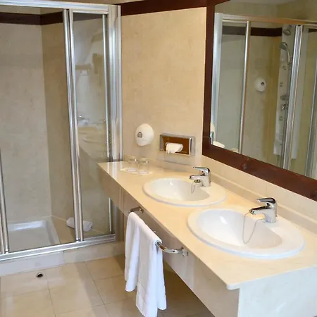 Alda Palacio Valdes Hotel 3*