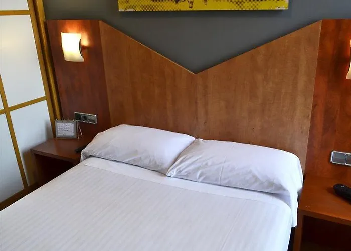 Alda Palacio Valdes Hotel 3*