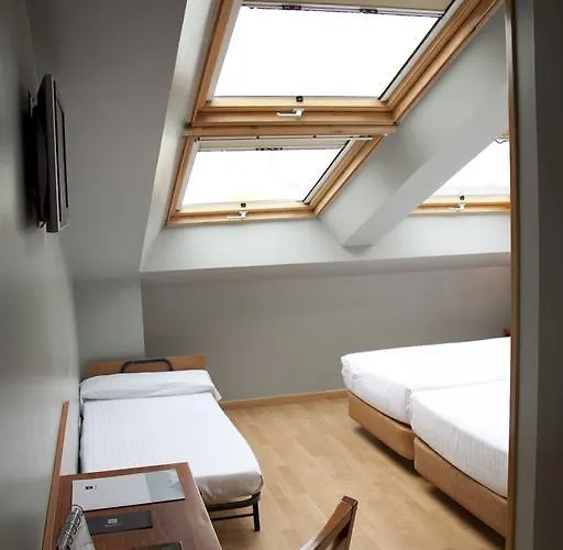 Alda Palacio Valdes 3*